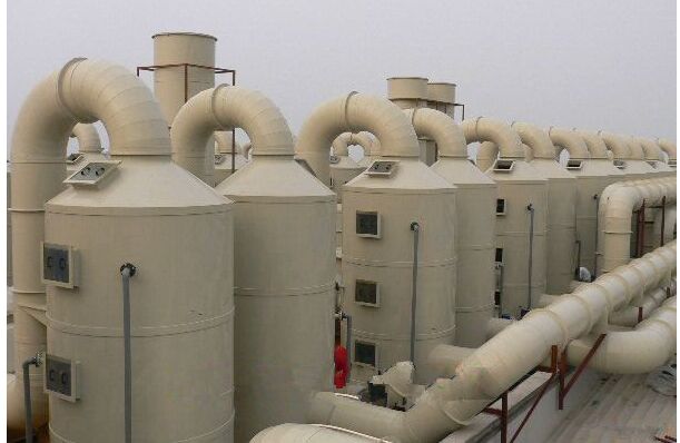 ��������F������